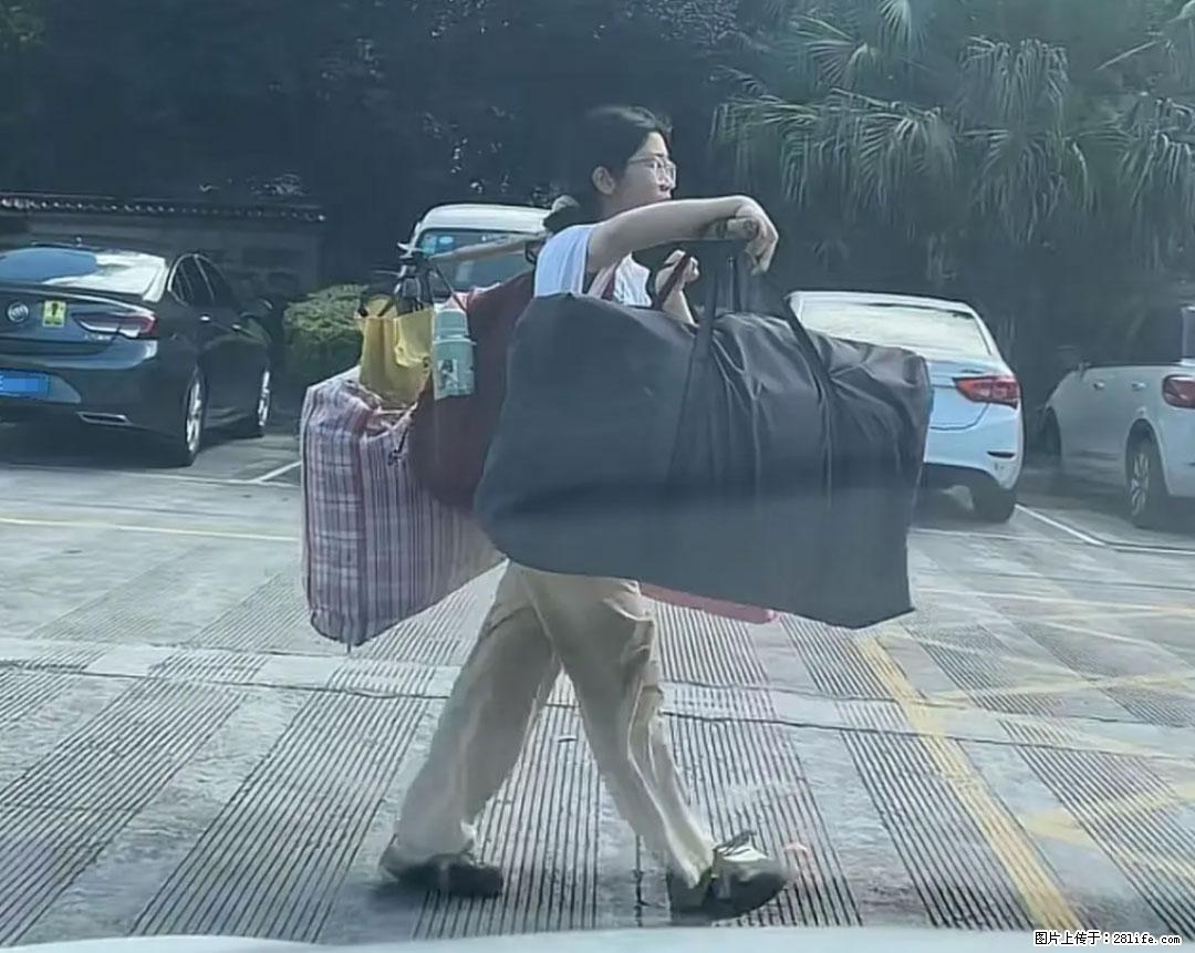 全网追的“扁担女孩”，找了一份暑假工，时薪12元 - 邯郸生活资讯 - 邯郸28生活网 hd.28life.com